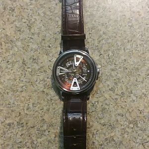 This item here is a "REIGN" MENS WATCH